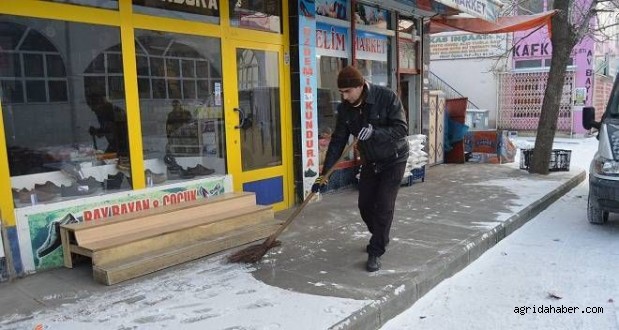 Karın Yağması Soğuk Havayı Yumuşattı