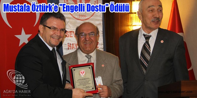 Mustafa Öztürk'e 'Engelli Dostu' Ödülü