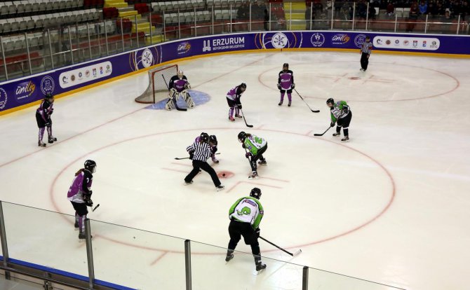 Buz Hokeyi Kadınlar Ligi