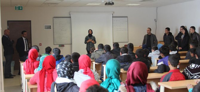 Öğrenciler, BEÜ'yü gezdi