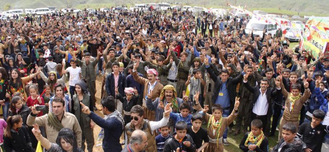 Derecik'te nevruz Kutlaması