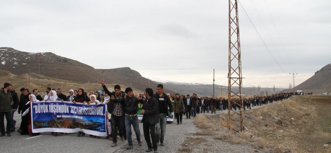 Muradiye'de HES protestosu
