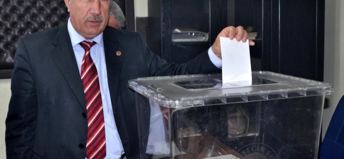 Hizan Muhtarlar Derneği'nde başkanlık seçimi