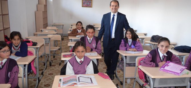 Vali Taşyapan'dan Özalp ADEM'e ziyaret