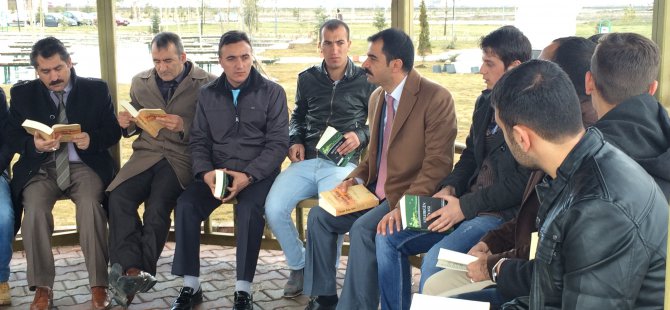 Genç Memur-Sen'den Kitap Okuma Etkinliği