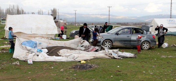 Muş'taki Suriyeliler gönderildi