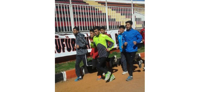 Vanlı atletler sponsor arayışında