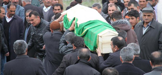 Eski Belediye Başkanı Çelik, toprağa verildi