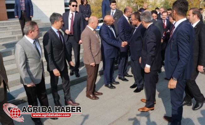 Bekir Bozdağ Merkez İlçe Kongresi İçin Ağrı'da