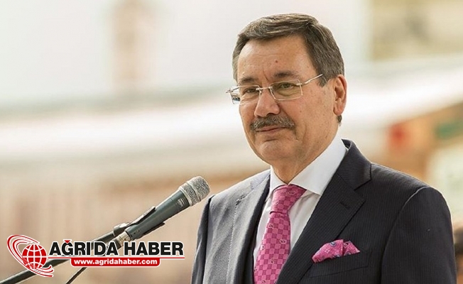 Melih Gökçek Kapalı Anons Sisteminden Veda Etti