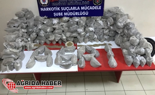 Ağrı'da Uyuşturucu Operasyonu: 297 Kilo Eroin Yakalandı!