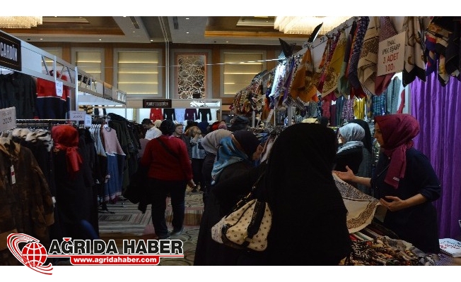 Bursa'da Alışveriş Çılgınlığı Yaşandı !