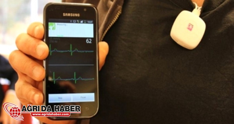 Kalp Hastalarına Müjde! EKG Cihazı Cebinize Geliyor