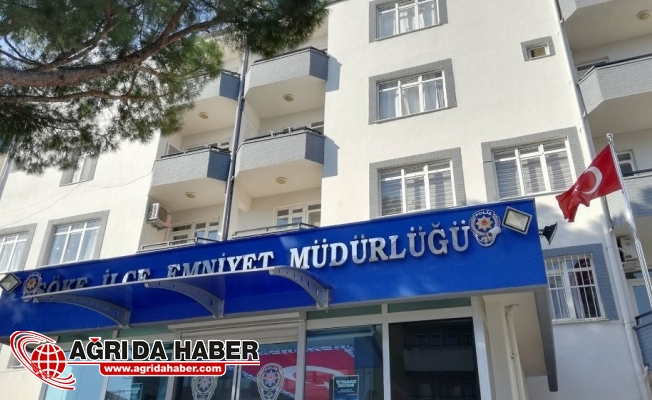 Aydın'dan Ağrı'ya Pasta Kutusunda Kokain Getirmeye Çalışan Şahıslar Yakalandı Aydın'dan Ağrı'ya Pasta Kutusunda Kokain Getirmeye Çalışan Şahıslar Yakalandı