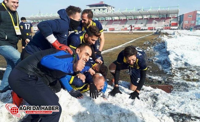 Ağrı 1970 Spor Yolunda Engel Tanımıyor