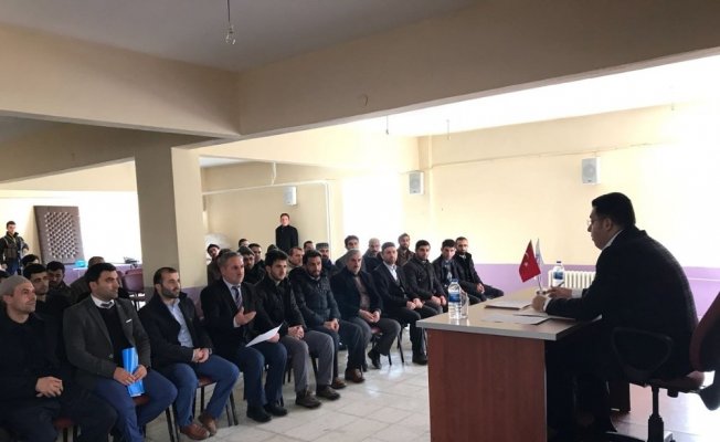Kaymakam Özcan, din görevlileriyle bir araya geldi Kaymakam Özcan, din görevlileriyle bir araya geldi
