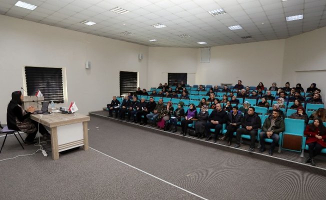 Van’da ‘Kadına Yönelik Şiddet’ konulu seminer