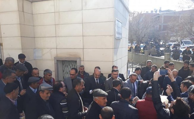 Afrin şehitleri için Mevlidi Şerif okutularak helva dağıtıldı Afrin şehitleri için Mevlidi Şerif okutularak helva dağıtıldı