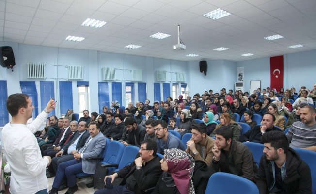 Ahlat’ta "Robotik Kodlama" eğitimi veriliyor Ahlat’ta "Robotik Kodlama" eğitimi veriliyor