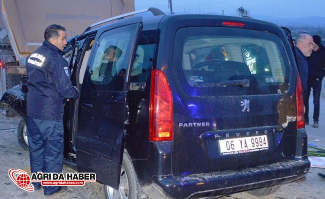 Ankara'da Kaza : 4 Ölü 1 Yaralı