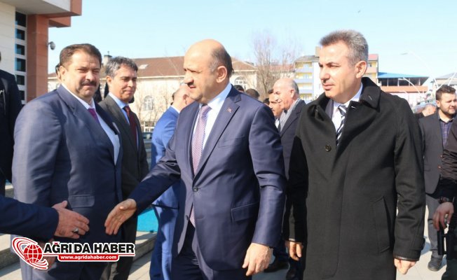 Başbakan Yardımcısı Fikri Işık Ağrı'da