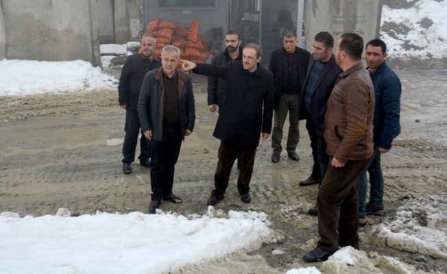 Başkan Epcim içme suyu çalışmalarını denetledi Başkan Epcim içme suyu çalışmalarını denetledi