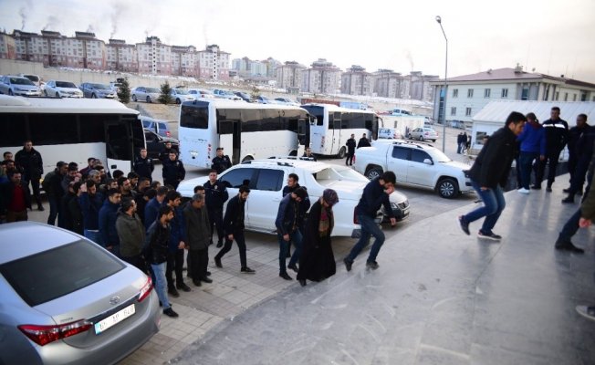 Başkasının yerine sınava girenler hakkında işlem yapıldı