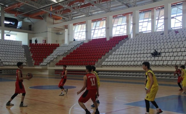 Erzincan basketbol grup müsabakalarına ev sahipliği yapıyor