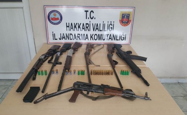 Hakkari merkezli 3 ilde göçmen kaçakçılarına yönelik operasyon; 7 gözaltı