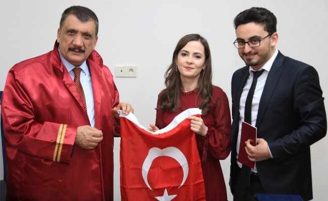 Sevgililer Gününde nikah yoğunluğu Sevgililer Gününde nikah yoğunluğu