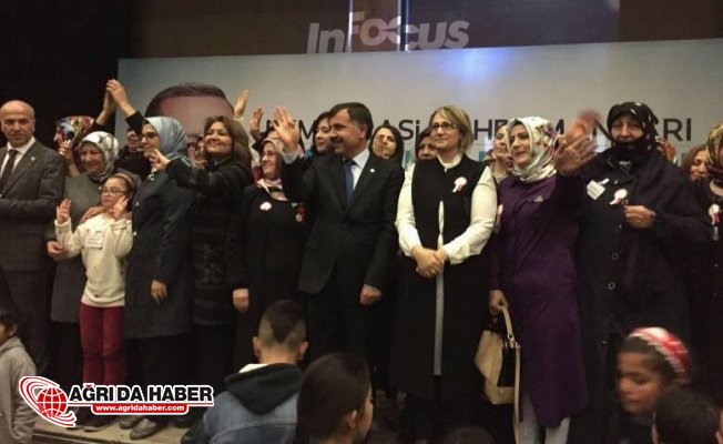 AK Parti Ağrı Kadın Kolları 5. Olağan Kongresini yaptı