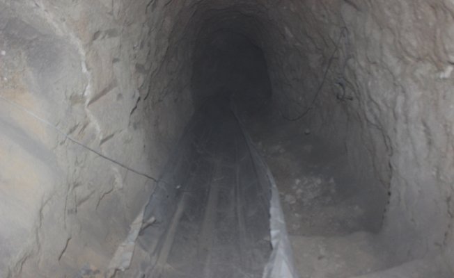 Bafilyun Dağındaki tüneller görüntülendi