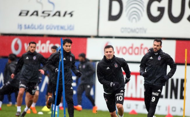 Beşiktaş Gençlerbirliği maçı hazırlıklarını sürdürdü