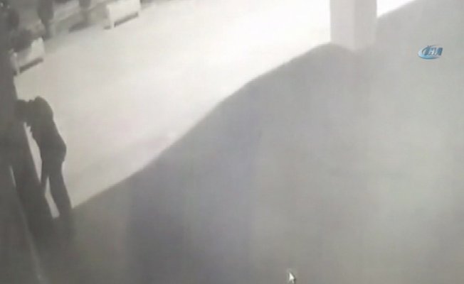 Bombayı böyle bırakmış Bombayı böyle bırakmış