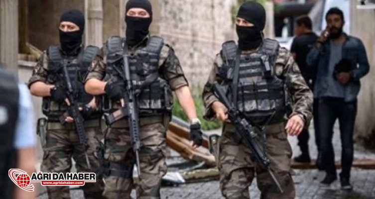 İstanbul'da Kangal Pençesi İsimli Dev Operasyon! 287 kişi gözaltında! İstanbul'da Kangal Pençesi İsimli Dev Operasyon! 287 kişi gözaltında!