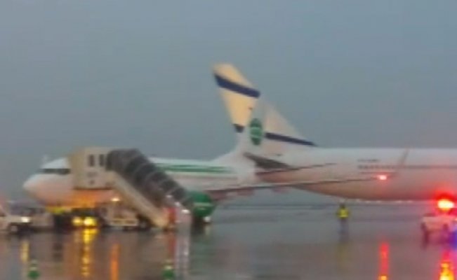 Tel Aviv’de havaalanında iki uçak pistte çarpıştı