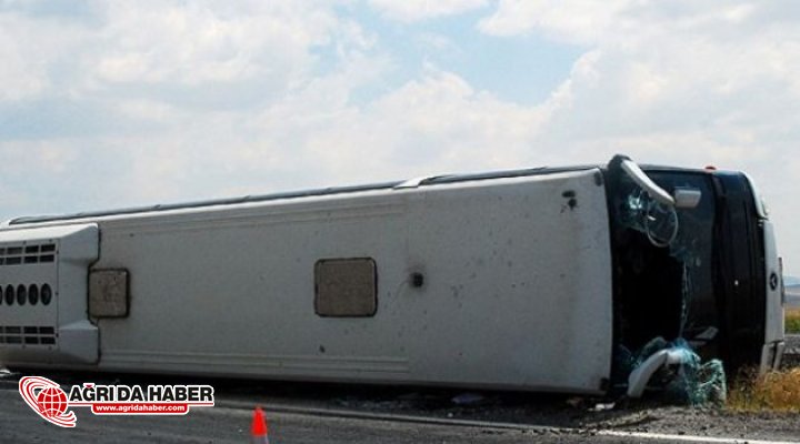 Afyonkarahisar'da Kaza : 1 Ölü 20 Yaralı