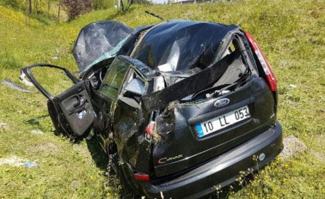 İstanbul'da Feci Kaza : 3 Yaralı