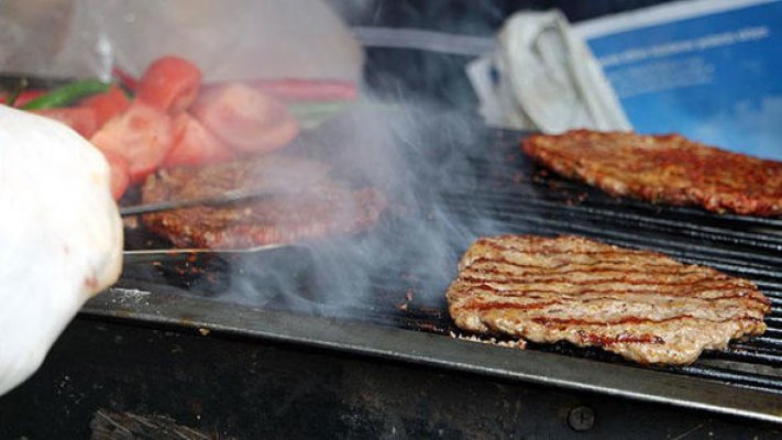 Köfte 11 Kişiyi Hastanelik Etti