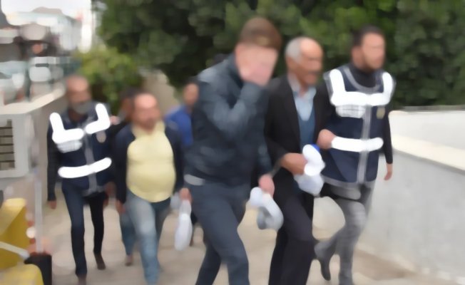 Antalya’da FETÖ operasyonu: 9 gözaltı Antalya’da FETÖ operasyonu: 9 gözaltı