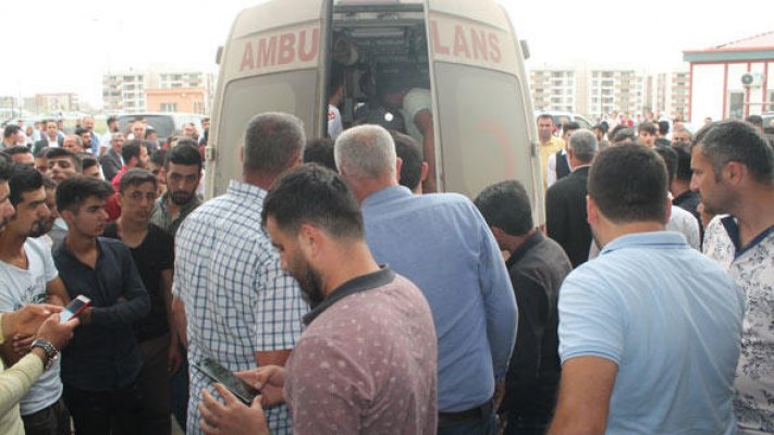 Şırnak'ta Pikniğe Giden Öğrencilerin Üzenine Yıldırım Düştü
