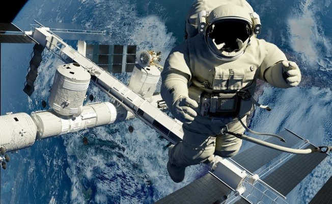 Uzaya Giden Astronot SD Kartını Unuttu! Ortalık Fena Karıştı!