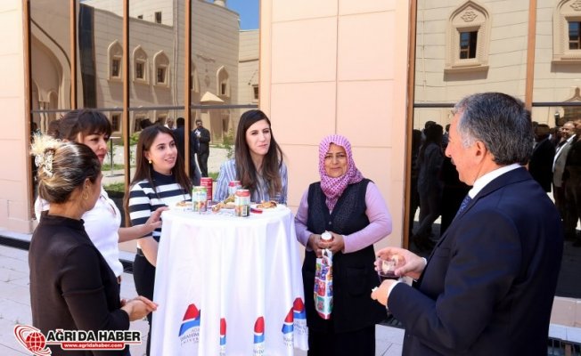 AİÇÜ’de Ramazan Bayramı Dolayısıyla Bayramlaşma Töreni düzenlendi