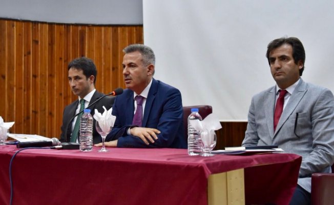 Vali Süleyman Elban Köy Muhtarlarıyla Biraraya Geldi! Vali Süleyman Elban Köy Muhtarlarıyla Biraraya Geldi!