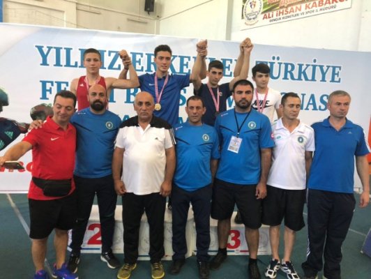 Ağrılı Boksör Ferhat İncekaya Türkiye İkincisi