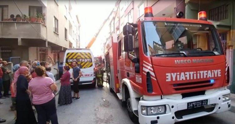İstanbul'da 5 Katlı Binada Yangın