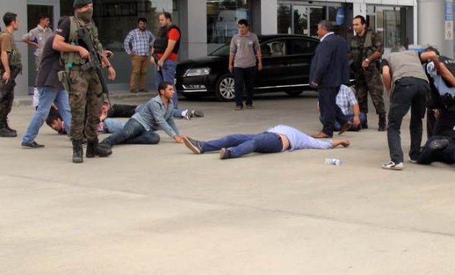 Sakarya'da Kavgada 2 Kişi Yaralandı!