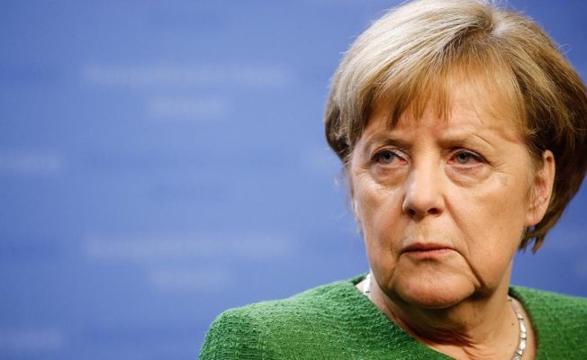 Angela Merkel Bir Daha ki Seçimde Aday Olmayacak!