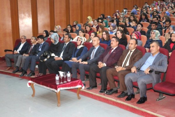 Eğitimci-Yazar Ferzende Tanışır'dan Söyleşi