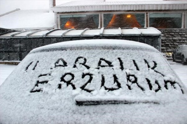 Doğu Anadolu Kara Büründü